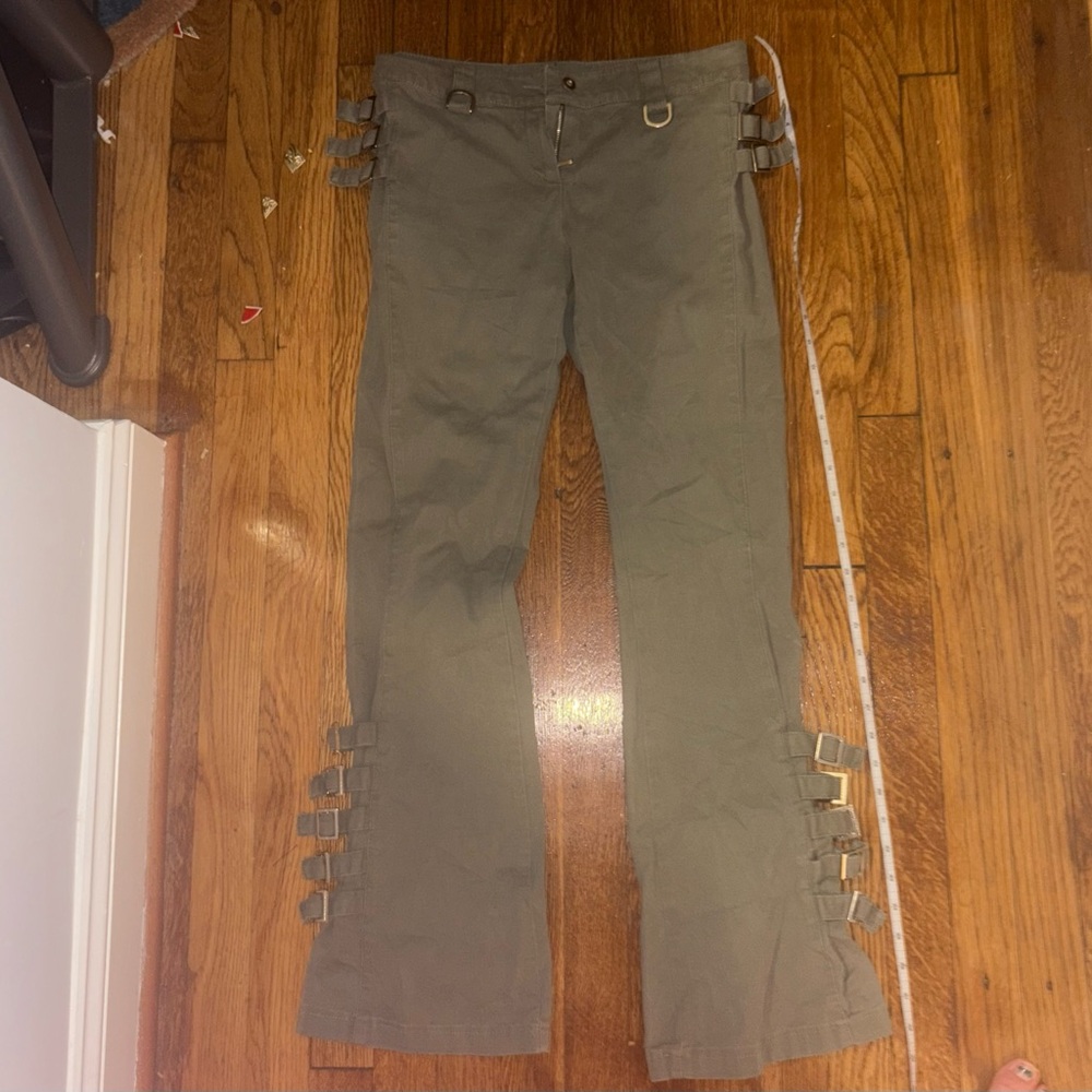 Stylish Buckle Detail Pants in Olive Green